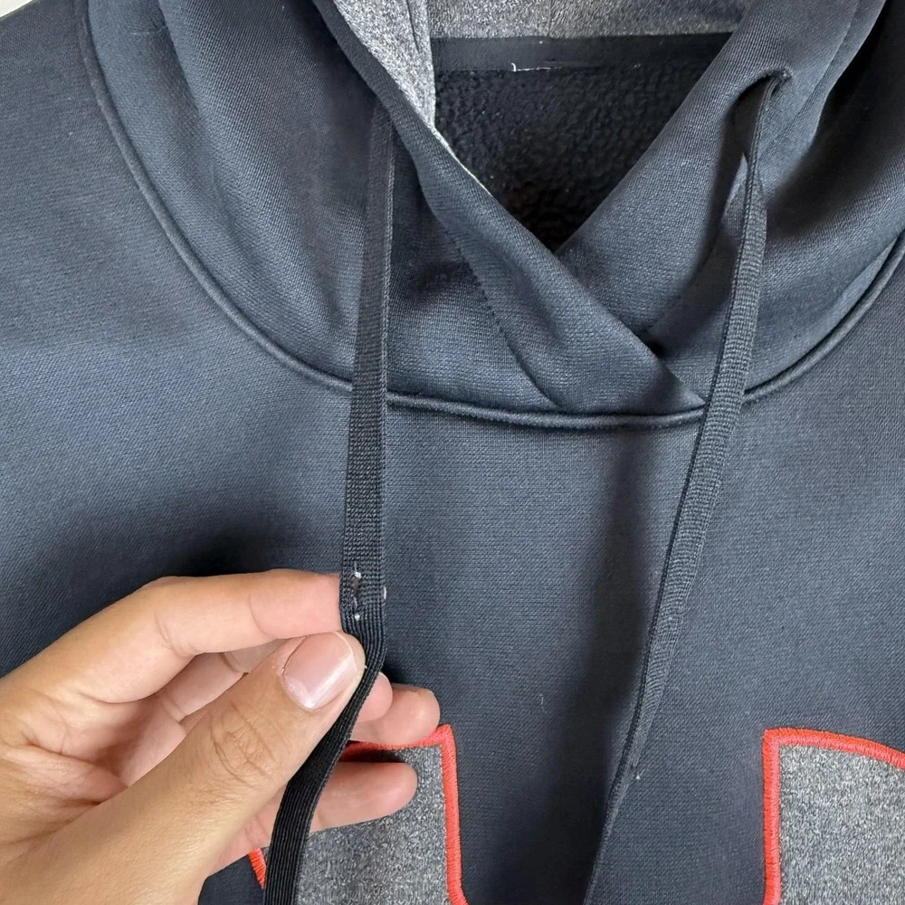 Under Armour Storm Hoodie Mens Medium Black Pullover Fleece‎ Logo Kangaroo